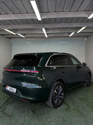 Продажа авто: Lixiang L6: 2025 г., 1.5 л, Автомат, Гибрид, Внедорожник — 7