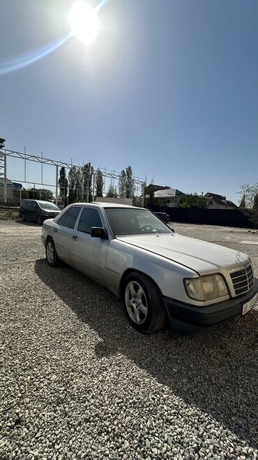 зеркало на ауди с4: Mercedes-Benz W124: 1993 г., 3.2 л, Автомат, Бензин, Седан