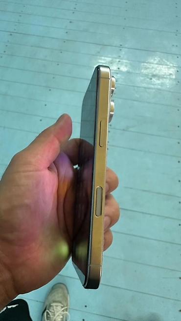 macbook 2008: IPhone 15 Pro, Б/у, 256 ГБ, Белый, 90 % — 4