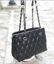 Torbe: Torbe
Cena:2700 din na lalafo.rs — 22 Torbe: Torbe
Cena:2700 din — 22