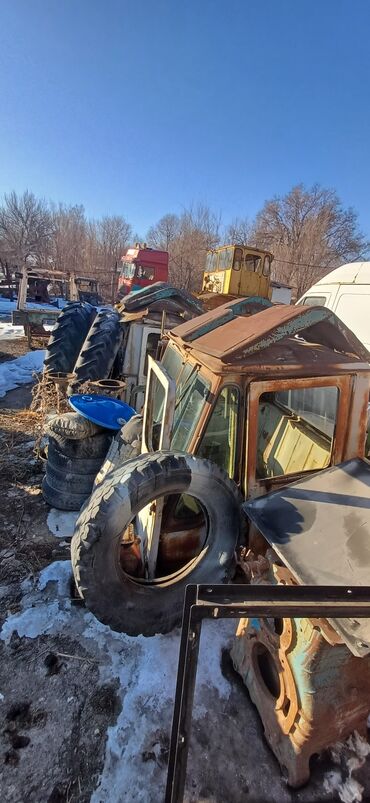 Двигатели, моторы и ГБЦ: Двигатель на юмз д65 коленвал н2 р1 с рабочего трактора на запчасти at lalafo.kg — 12 Двигатели, моторы и ГБЦ: Двигатель на юмз д65 коленвал н2 р1 с рабочего трактора на запчасти — 12