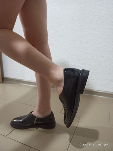 пена для обуви: Туфли 36