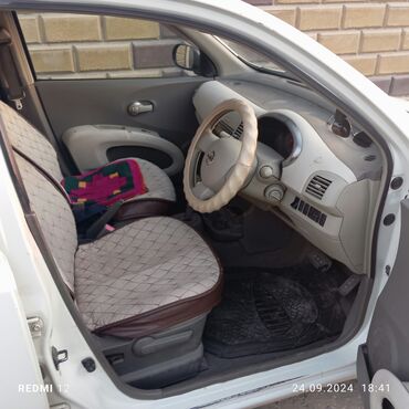 купить машину в рассрочку без банка: Nissan Март: 2004 г., 1.3 л, Автоматтык, Бензин, Седан
