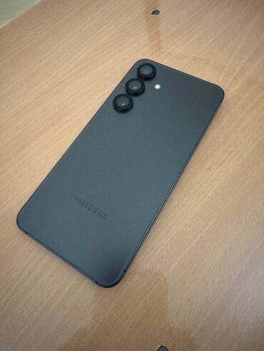 Samsung: Samsung Galaxy S24, 256 GB — 5