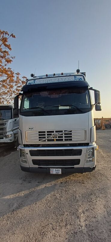 дом на колесах цена бу: Тягач, Volvo, 2005 г., Тентованный