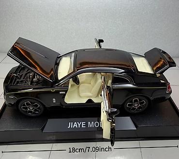 Rolls-Royce: Miqyaslı kolleksiya model avtomobil – metal die-cast kupé - Uzunluq — 3