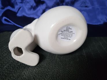 Ostalo posuđe: Figura nova Nemacka. Figura od glazirane keramike(poput porcelana) na lalafo.rs — 11 Ostalo posuđe: Figura nova Nemacka. Figura od glazirane keramike(poput porcelana) — 11