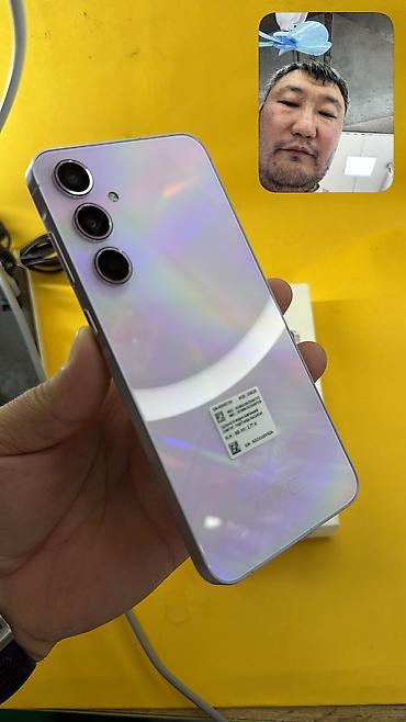 google fold: Samsung Galaxy A55 5G, Б/у, 256 ГБ, 2 SIM, eSIM — 9