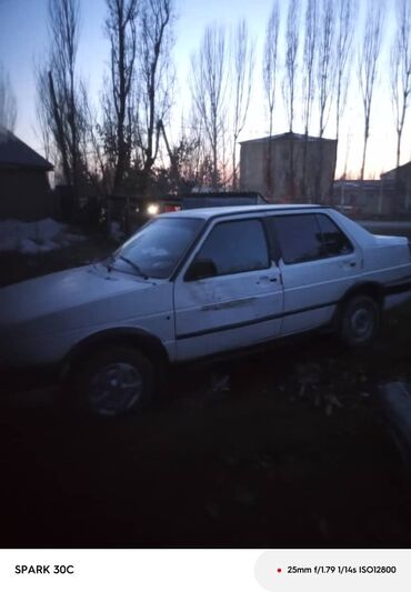 volkswagen golf 1 8: Volkswagen Jetta: 1991 г., 1.8 л, Механика, Бензин, Седан