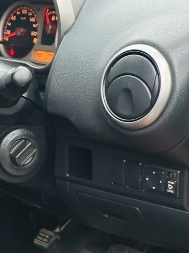 Nissan: Nissan Note: 2007 г., 1.5 л, Вариатор, Бензин, Хэтчбэк — 9