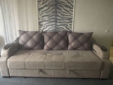 мебель диван раскладной: Диван-кровать, цвет - Бежевый, Б/у