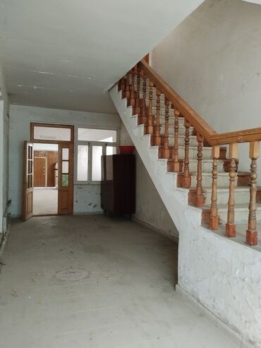 Həyət evləri və villaların satışı: 4 otaqlı, 400 kv. m, Kredit yoxdur, Orta təmir — 16