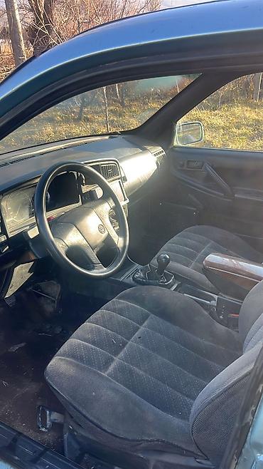 Volkswagen: Volkswagen Passat: 1988 г., 1.8 л, Механика, Бензин, Универсал — 9