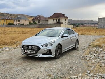 левый: Hyundai Sonata: 2017 г., 1.9 л, Автомат, Газ, Седан