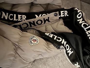 Jackets and Coats: Moncler dečja zimska jakna (3–4 godine) - Model: puf jakna sa — 2