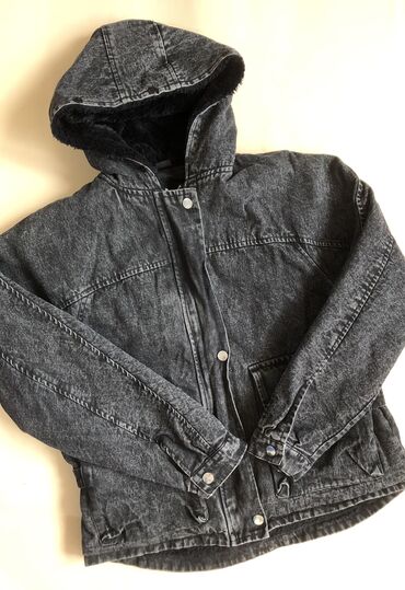 зимние джинсовые куртки женские: Пуховик, M (EU 38)