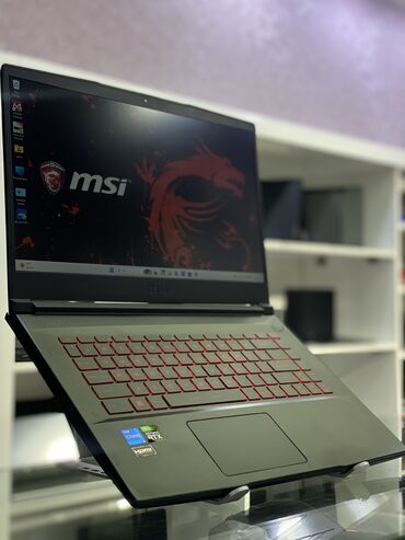 Planşetlər: İşlənmiş MSI, 15.6 ", Intel Core i5, 512 GB, Ünvandan götürmə, Pulsuz çatdırılma, Ödənişli çatdırılma