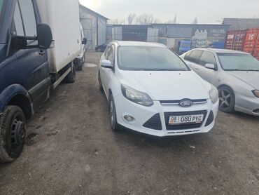 Ford: Ford Focus: 2012 г., 2 л, Вариатор, Бензин, Универсал