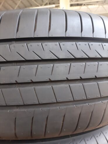 Шины: Шины 215 / 60 / R 17, Лето, Б/у, Комплект, Bridgestone