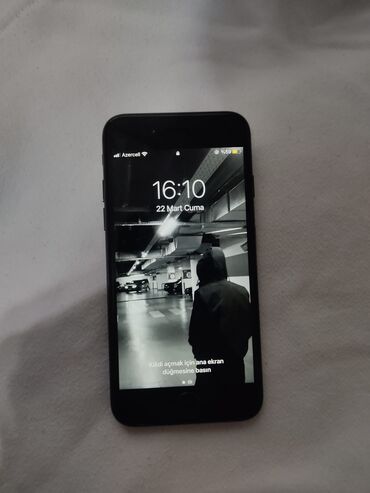 ayfon 7: IPhone 7, 32 GB, Qara, Barmaq izi