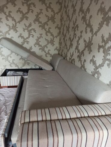 дивандар: Бурчтук диван, түсү - Саргыч боз, Колдонулган