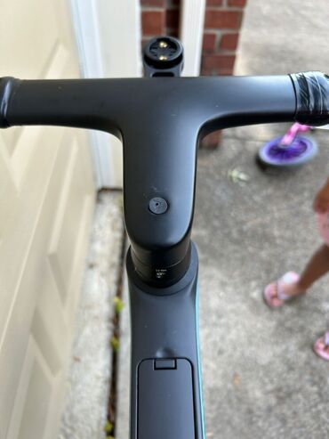 Bicikli za odrasle: Bicikl Canyon Endurace CF SLX 8 Di2 2024: Visokokvalitetan drumski — 10