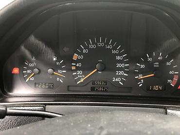 yan güzgülər s: Mercedes-Benz E-Class: 2 l | 1997 il Sedan — 3