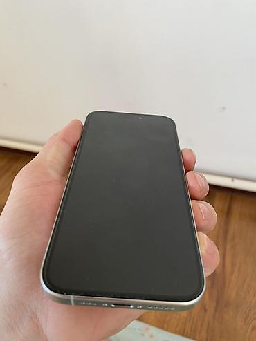 Apple iPhone: IPhone 15 Pro, Б/у, 256 ГБ, White Titanium, Кабель, 89 % — 5