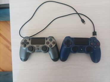 Video oyunlar üçün aksesuarlar: Dualshock 4 orginal deyil, problemsizdir, az işlənib