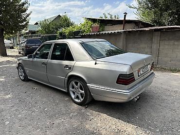 мера 124: Mercedes-Benz W124: 1993 г., 5 л, Автомат, Газ, Седан — 4