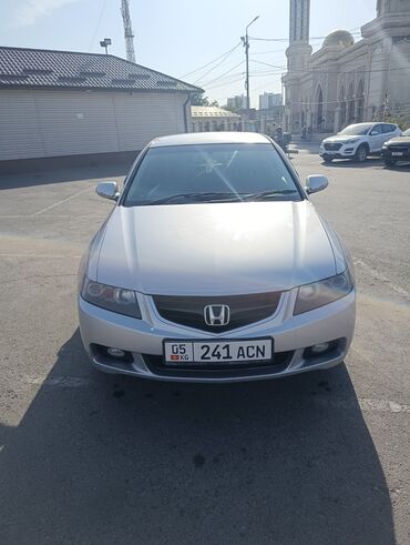 срочно в связи с переездом: Honda Accord: 2003 г., 2.4 л, Автомат, Бензин, Седан