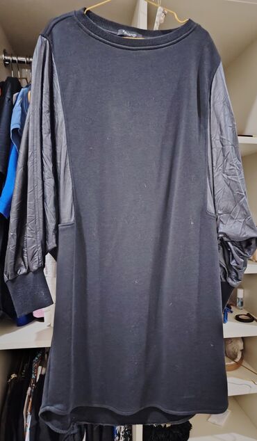 Dəstlər, kostyumlar: Qadın geyimləri dəsti – 4 ədəd trikotaj/sviter 1) Robin markalı — 6