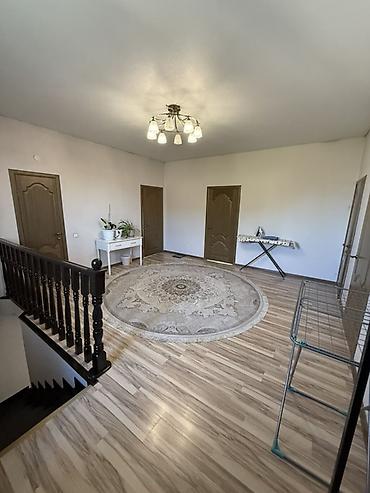 таунхаус киргизия 2: 🏡 ПРОДАЁТСЯ ДОМ С УЧАСТКОМ В АРЧА-БЕШИКЕ Ищете просторный дом для — 8