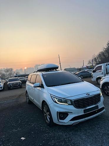 Kia: Kia Carnival: 2019 г., Минивэн — 2