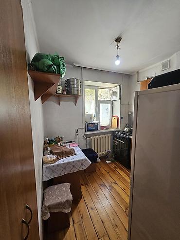 Продажа квартир: 2 комнаты, 38 м², Золотой квадрат 104 серия, 1 этаж, Старый ремонт — 7