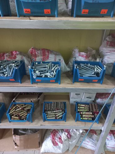 Qaykalar: Metiz və bərkidici məhsulların geniş seçimi Məhsul çeşidləri: - — 3