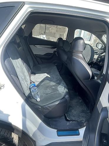 Другой электротранспорт: Электромобиль кроссовер (белый) - Кузов: компактный 5‑дверный — 6