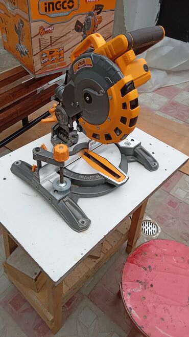Дрели: INGCO künc kəsici mişar (Mitre Saw) - Güclü elektrikli disk mişar