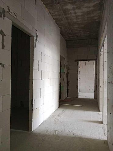 sirvanda satiliq evler: 3 otaqlı, Yeni tikili, m. Nəriman Nərimanov, 135 kv. m — 3