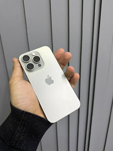 data modem: IPhone 15 Pro, 128 GB, Natural Titanium, Face ID — 4