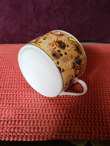 Kuhinjski setovi: Porcelanske vece nove solje za dvoje,za kafu,caj. Solje komada 2 u — 10