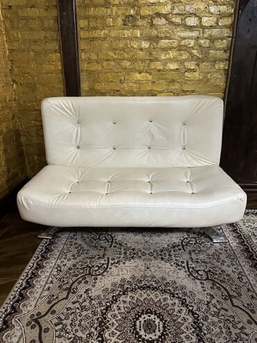 мебел заказ: Диван-кровать, цвет - Белый, Б/у