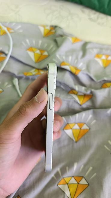 helldivers 2: IPhone 13 mini, Б/у, 256 ГБ, Белый, Зарядное устройство, 91 % — 2