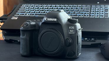 kabelər: Canon EOS 5D Mark IV Məhsul haqqında məlumat : Aparat yeni kimi qalıb