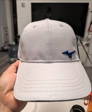 Другая мужская одежда: Кепка Mizuno, оригинал новая