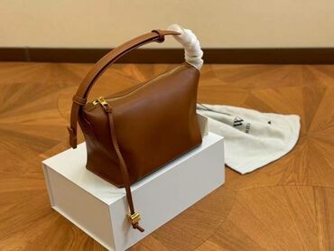 сумка коричневая: Сумуа 1:1 Loewe
100% 
Премиум копия брендов