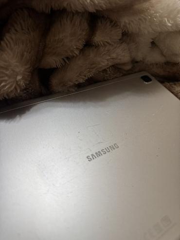 samsung galaxy tab a7: Samsung Galaxy Tab A7 64gb planşet Qutusu var,arxasında yungul xırda — 3