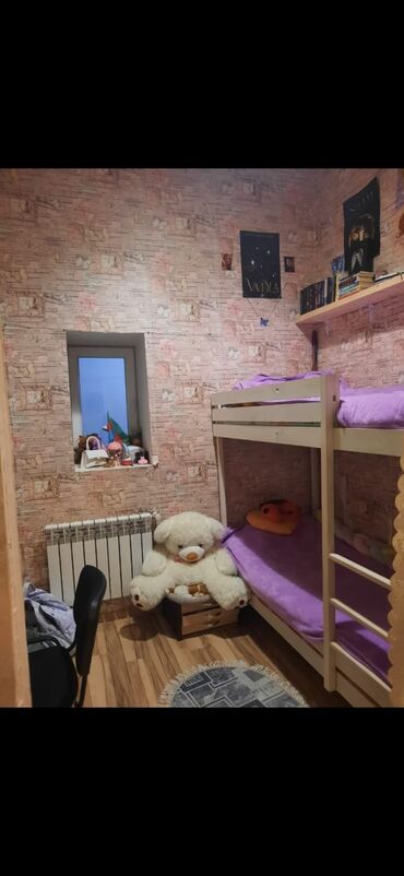 Uzunmüddətli kirayə mənzillər: Mərdakanda əsas yolun ustunda 4 otaqli ev.satilir .dəniz yoluna — 2