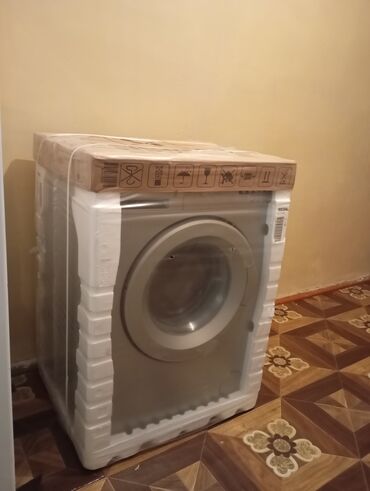 et ceken masin hisseleri: Qabyuyan maşın Regal, Tam qabaritli (60 sm.), Yeni