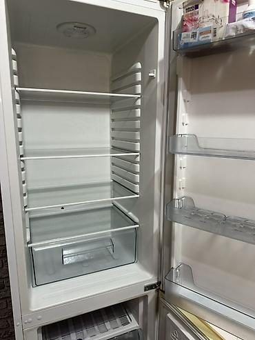 Холодильники: Холодильник Avangard, Двухкамерный — 4